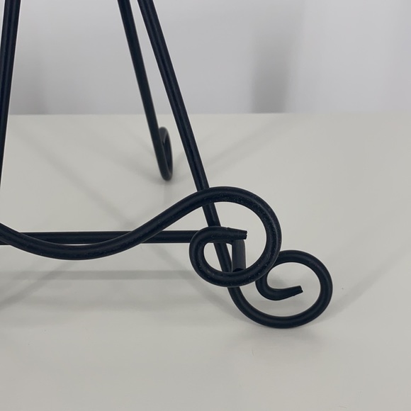 Studio Decor Black Iron Swirl Book/Photo/Art/Plate Easel Display - Picture 4 of 13